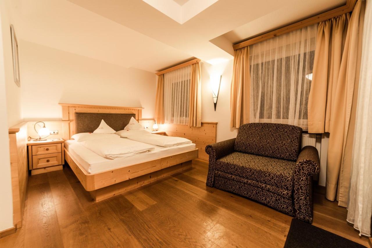 Garni Villa Erna Selva di Val Gardena Kültér fotó