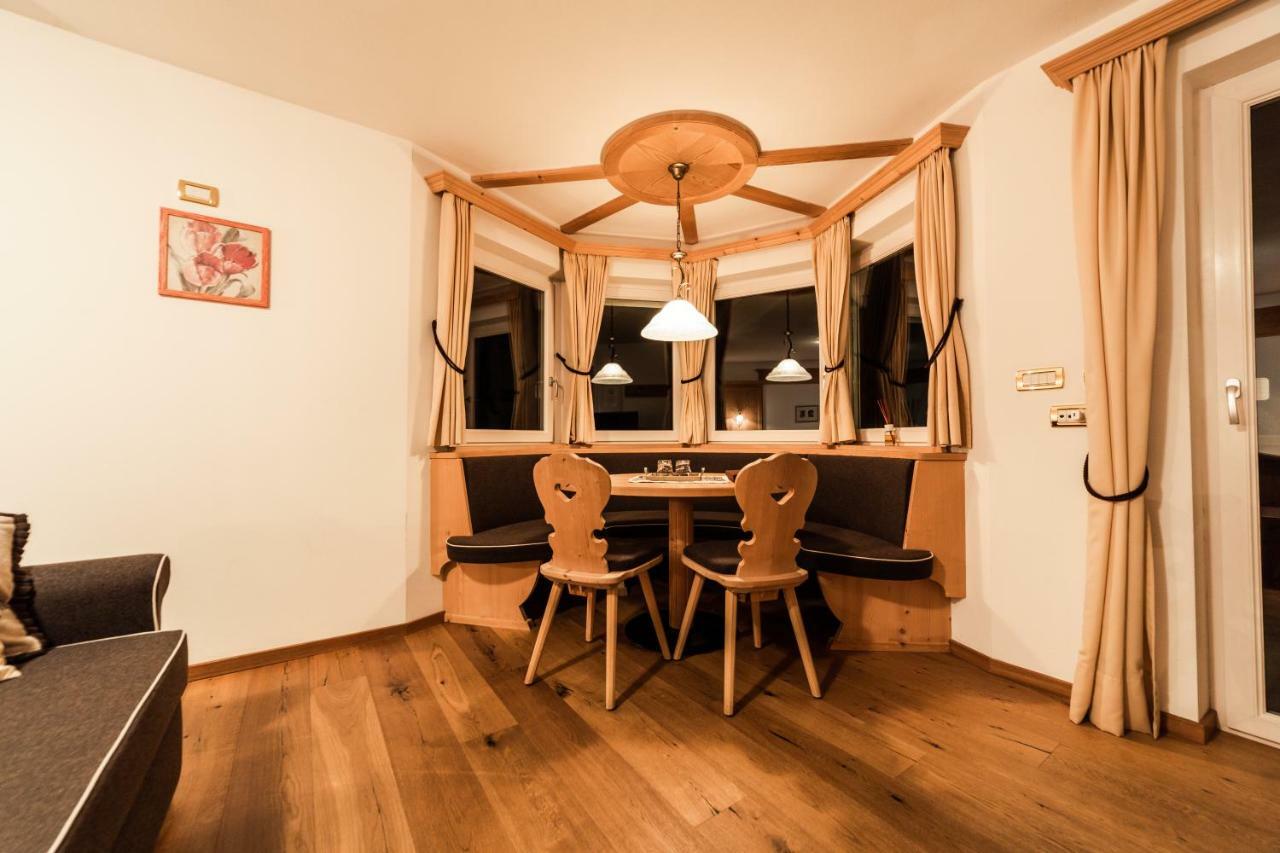Garni Villa Erna Selva di Val Gardena Kültér fotó