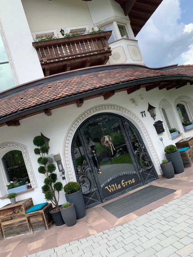 Garni Villa Erna Selva di Val Gardena Kültér fotó