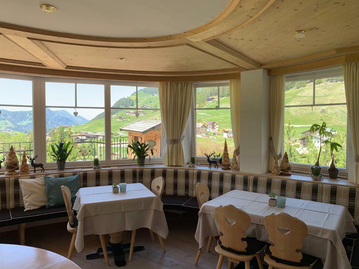 Garni Villa Erna Selva di Val Gardena Kültér fotó